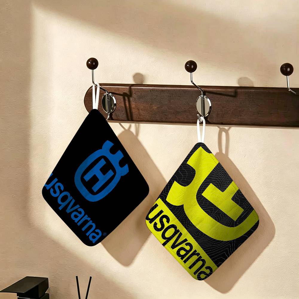 H-Husqvarnas Logo Polyester Co - огляд і ціна Commercial Printing Logo
